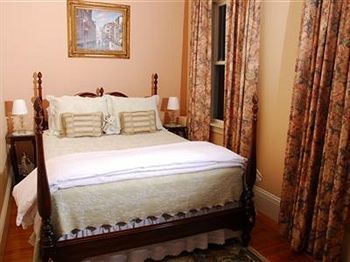 The Spring Seasons Inn Newport Kulesi Dış mekan fotoğraf